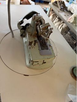 Button hole industrial machine