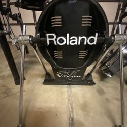 Drums Rolands Electric TD 20 valued $2080 - $1,800 (Phoenix