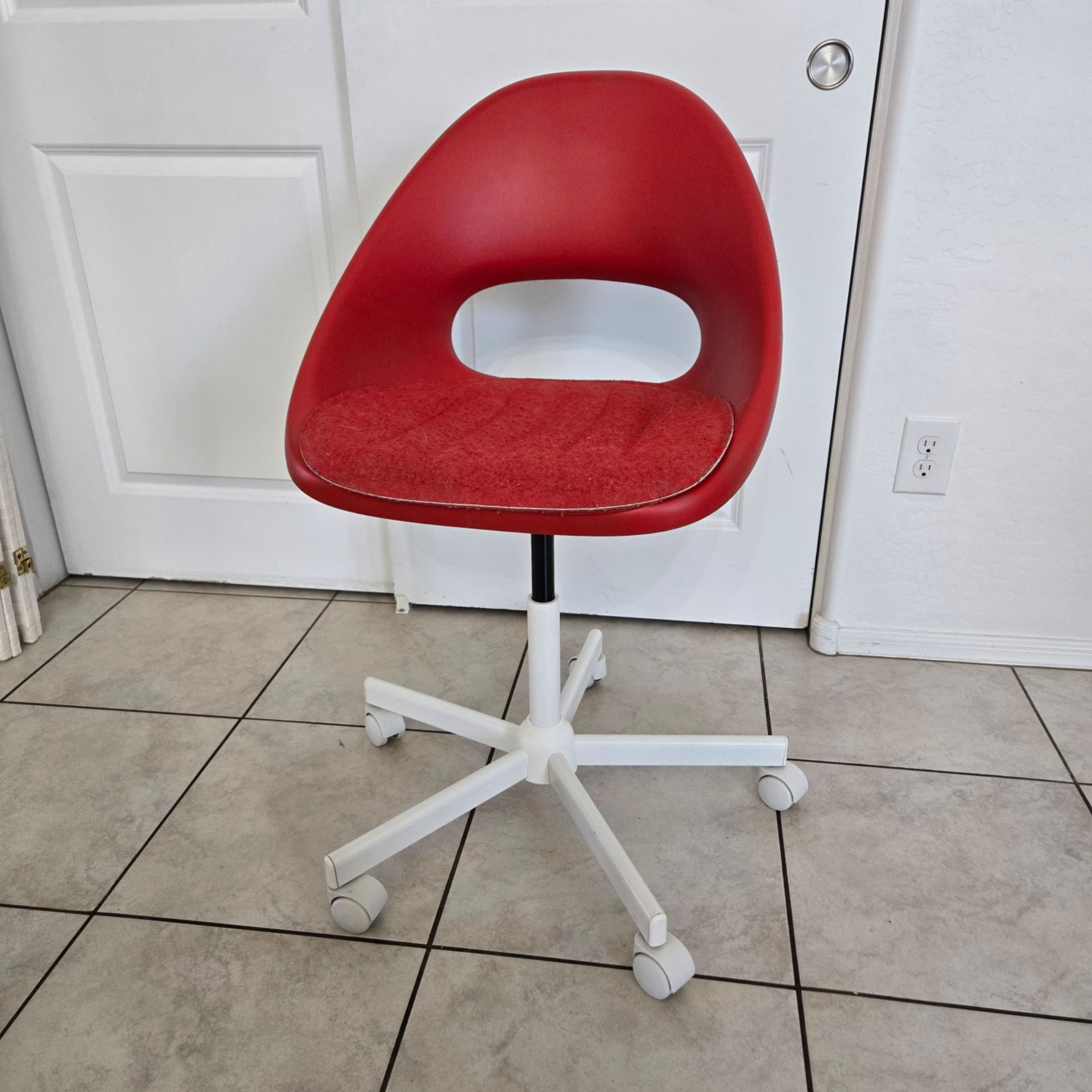 IKEA Red Swivel Desk Chair Adjustable Rolling Office Vanity Chair