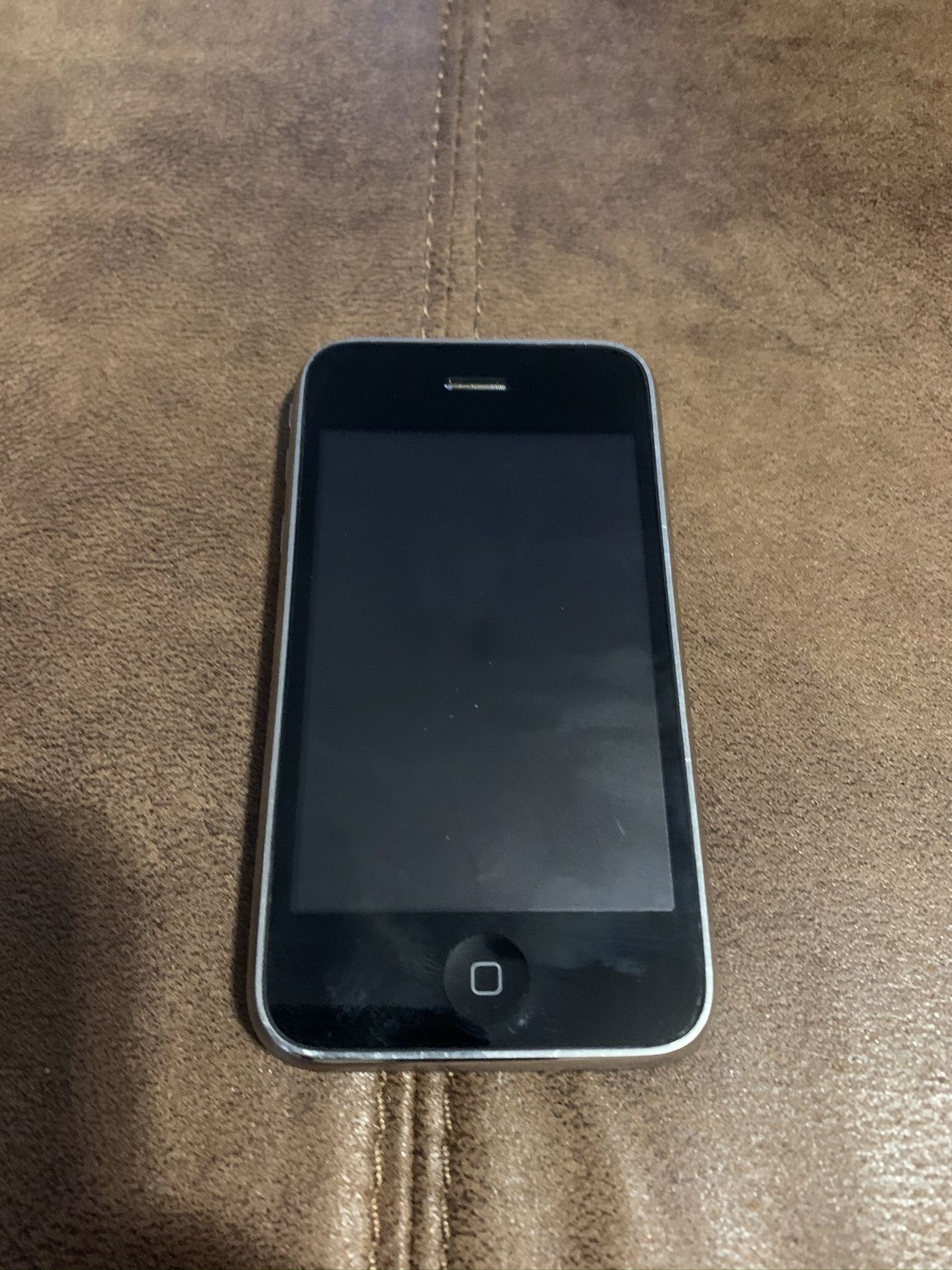 iPhone 3GS 32GB - Main Image