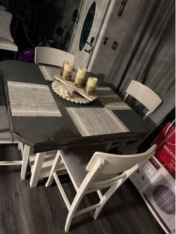 Kitchen table