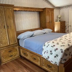 King Bedroom Furniture 