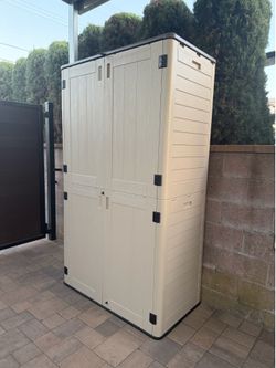 Brand New Large Outdoor Storage Shed 6.5’ x 4’ x 2’ plastic resin all weather Keter  Have many of these, let me know if you need multiple quantity.   