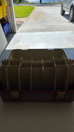 Large bait tackle box