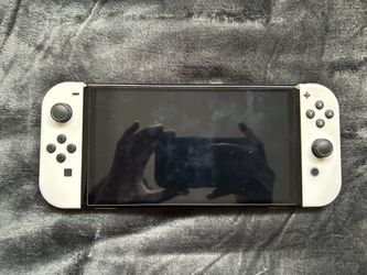 Nintendo Switch OLED – Like New – Barely Used