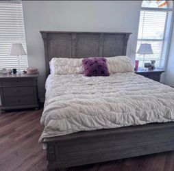 5 Piece Restoration Hardware Cal. King Bed Set