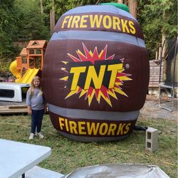 Blow Up TNT Barrel