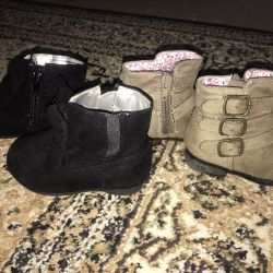 Baby Girl Boots Size 4