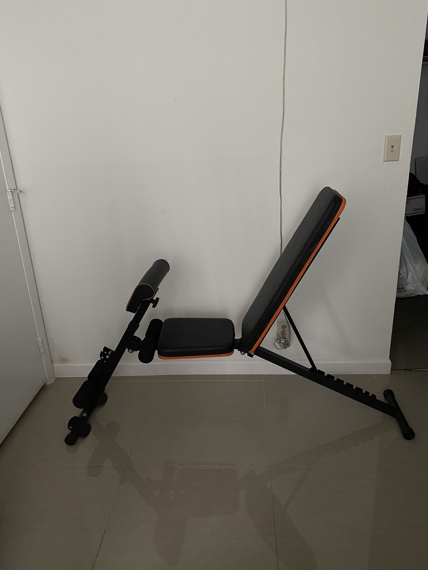 Weight Bench