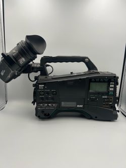 Panasonic AJ-PX800G 2/3" B4 HD Camcorder LOW 1274 Hours w/ ENG VF & Mic