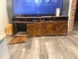 Rustic Farmhouse TV Stand with Cabinet Doors