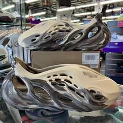 Adidas Yeezy Foam RNNR MX Cream Clay