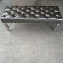 Futton Sofa 