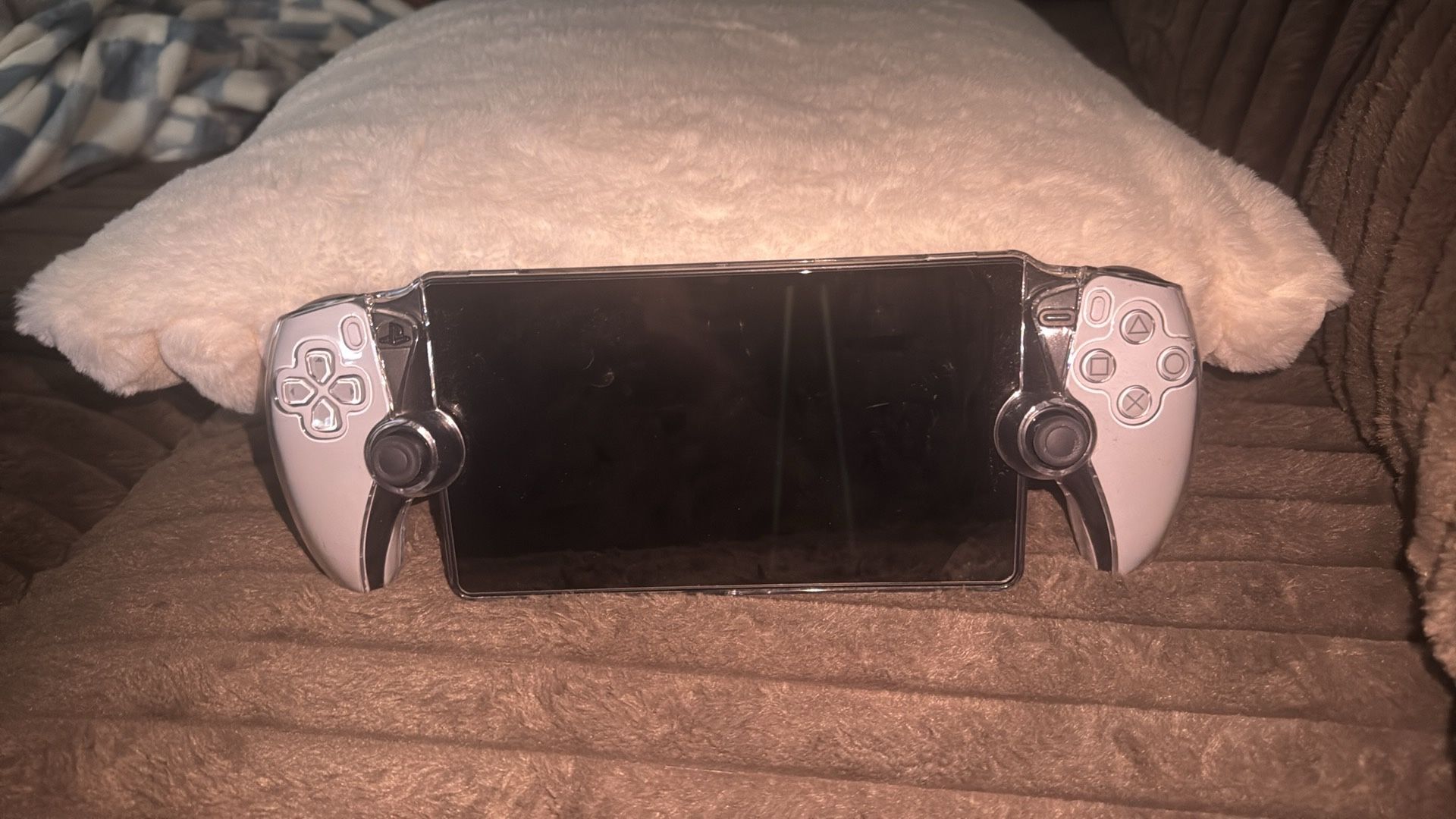 Hand Held PlayStation Portle 