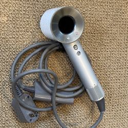 Dyson Hair Dryer HD01 White/Silver Genuine