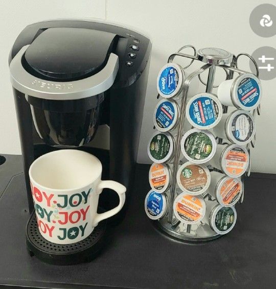 Keurig Coffee Maker & K-Cup Holder Combo