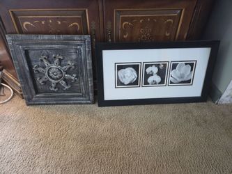 2 framed flower pictures $5 for both