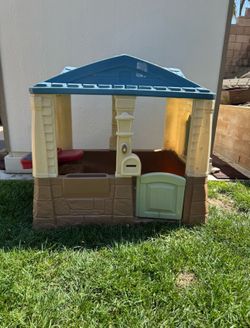 Step 2 playhouse