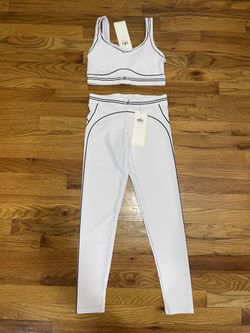 Alo Sets (Small‼️)