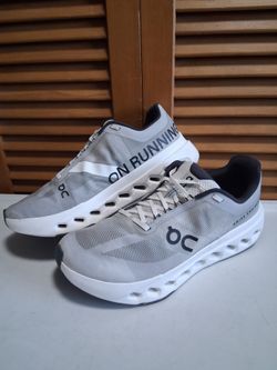 On Cloudsurfer Next Glacier Ice Women's Running Shoe * Size: 9