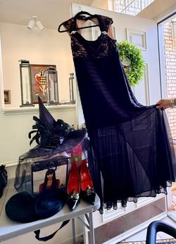 Halloween witch costume adults, includes NEW wig, size 7 1/2 patent leather witch heels, and witch hat with spidery veil