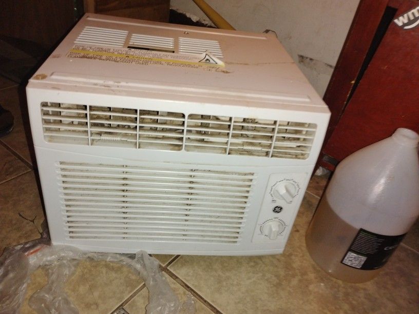 Wall AC Unit General Electric