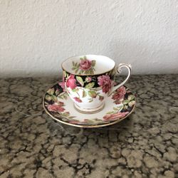 Queen Anne Cup & Saucer (England) Fine Bone China - Black Magic Pattern -  Vintage 1950s
