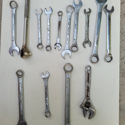 Lot Of Wrenches 