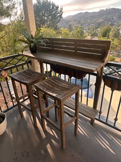 Wood balcony counter set