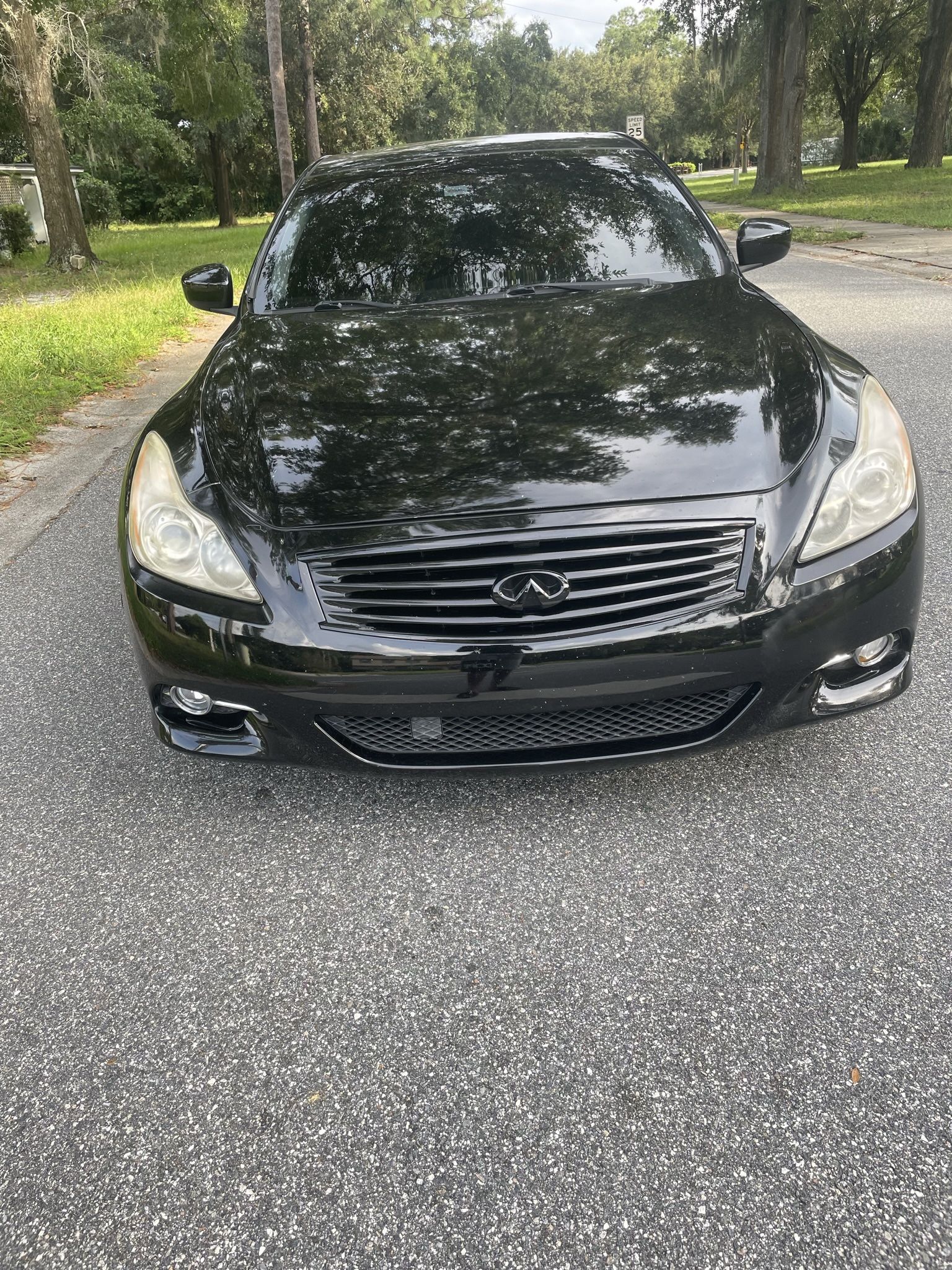 2011 Infiniti G37