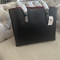 Brand New COACH Mollie Tote ** New With Tags**