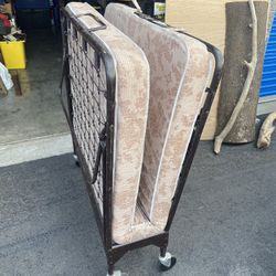 Roll Away Fold Up Bed 