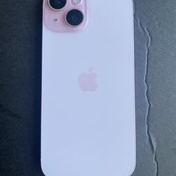 iPhone 15 