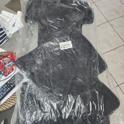 New in Sealed Bag Floor Mats for 2018-2024 Alfa Romeo Stevlvio