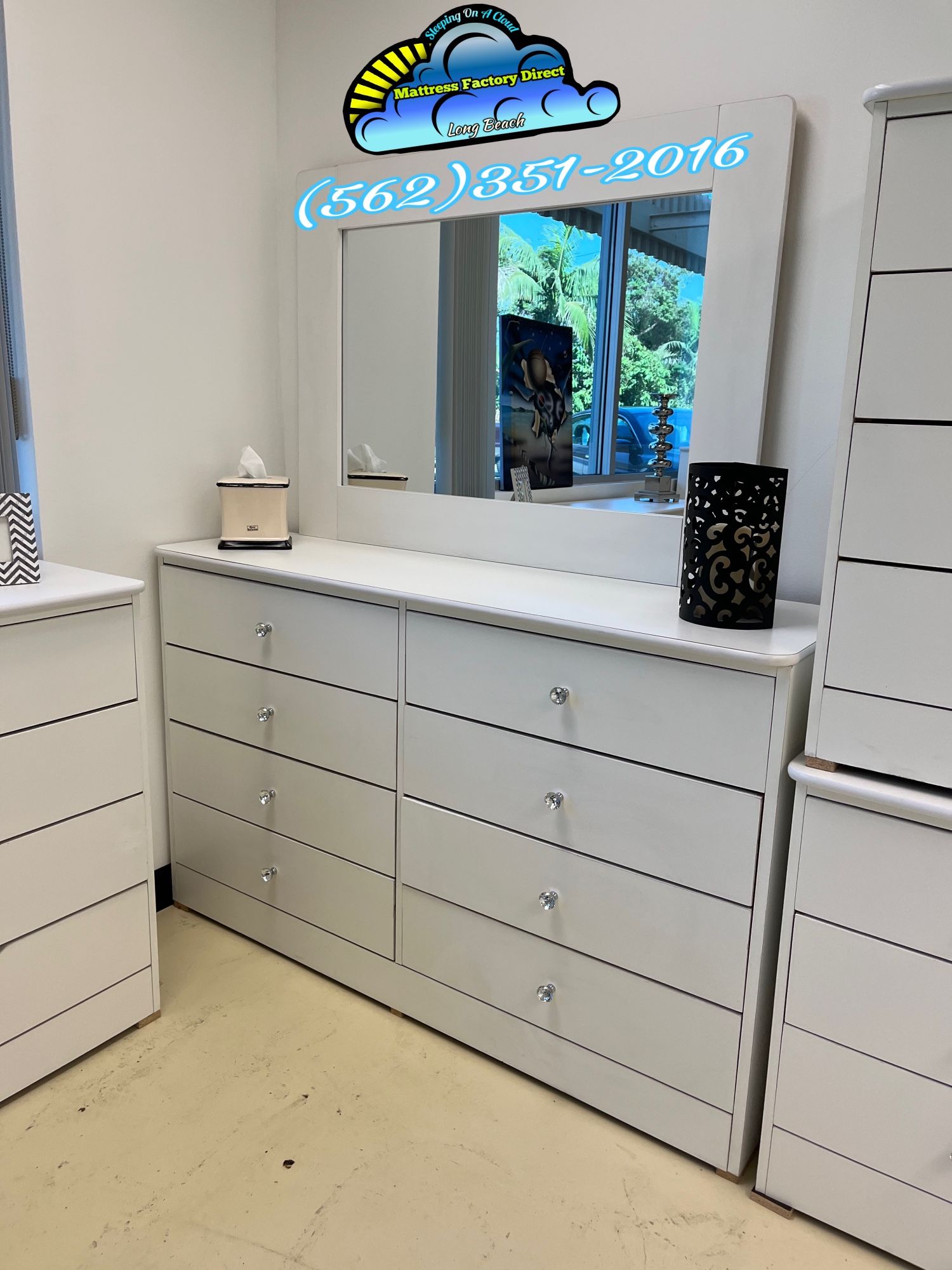 8 Drawer Dresser Diamond Knob W Mirror 🆕