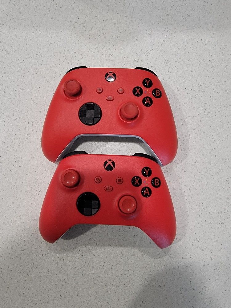 Xbox One Contollers