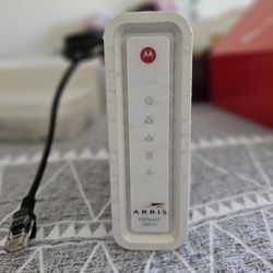 ARRIS SURFboard SB6141 Cable Modem