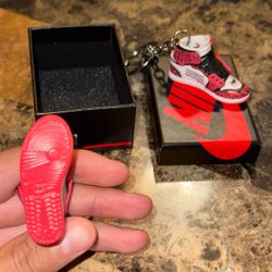 Air Jordan 1 Keychains Llaveros  Tennis (incluye Caja )