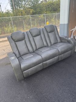 Fyne-Dyme Power Reclining Sofa