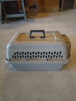 Cat carrier