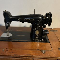 Collectible Item Sewing machine 