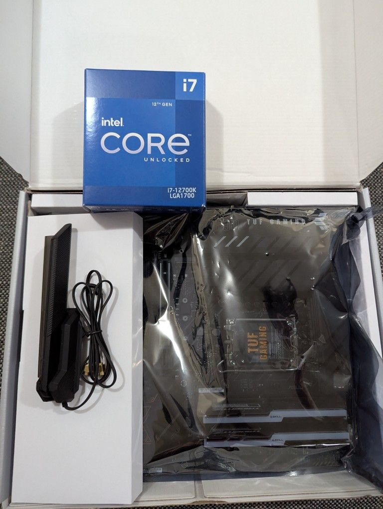 Intel I7-12700k, 32gb DDR4 3600, Asus Z690 Combo