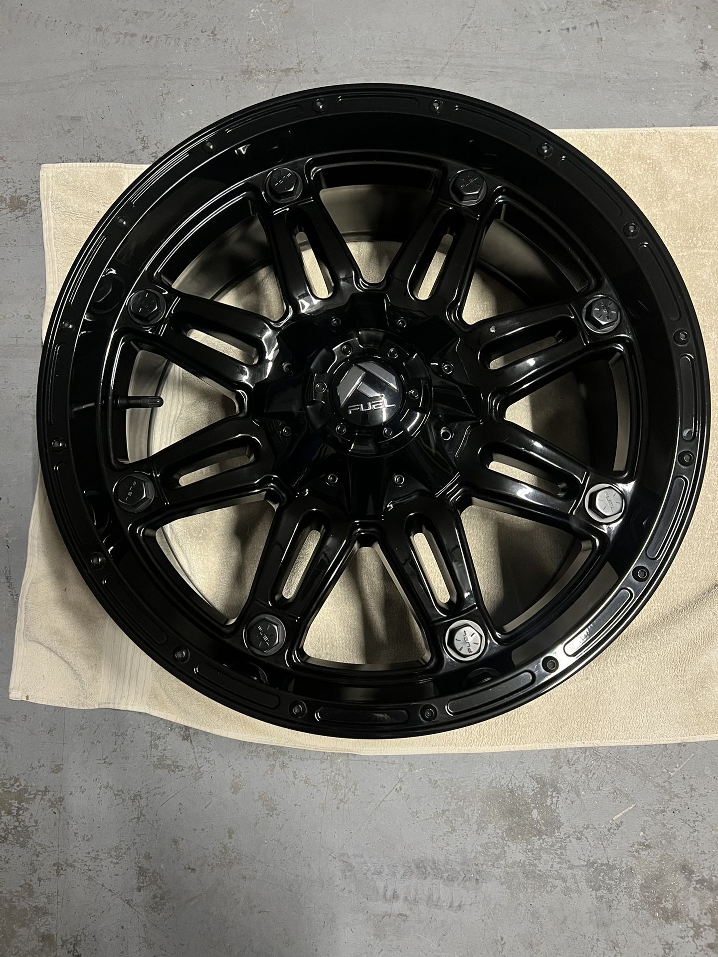 Fuel Hostage Rims 20x9 -12mm