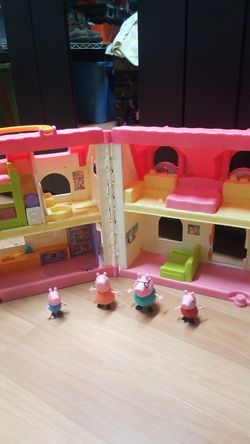 Pepa pig familia y casita