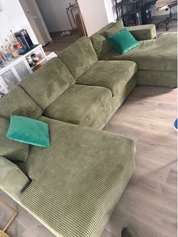 Big Comfy Green Couch