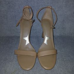 Gianni Bini Size 8.5