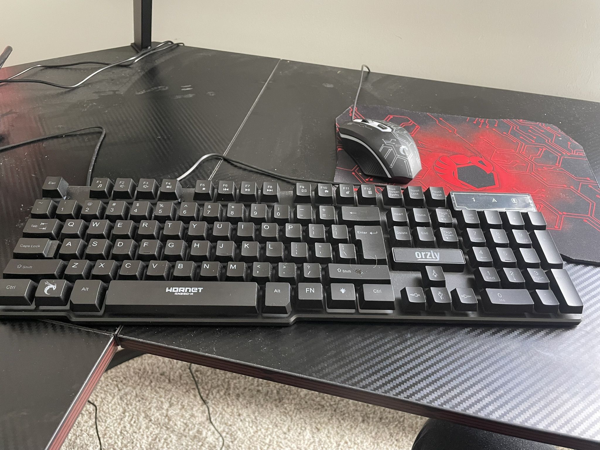 Hornet Mouse And Keyboard.