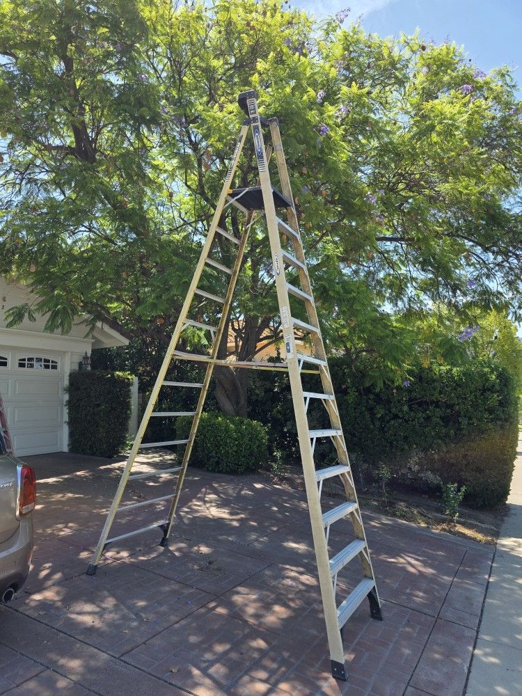 Werner 16ft Reach Used PODIUM ladder