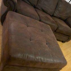 Chocolate Couch With Movable Ottoman$ 350$)