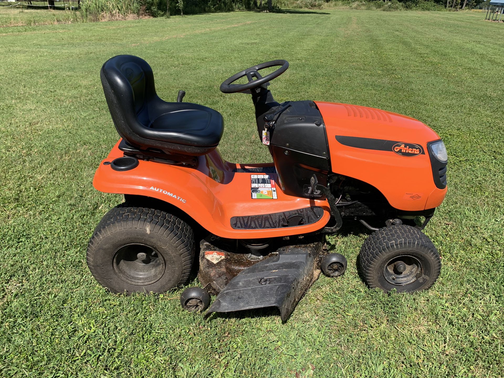 Ariens 19hp 42 inch lawn mower for Sale or Trade.